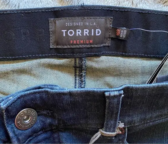 Torrid  Bombshell Skinny Premium Stretch High-Rise Jean 16 NWT