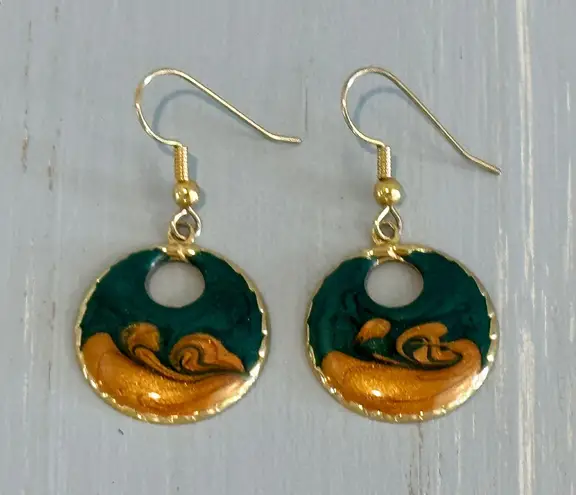 So Pretty Hoop Dangle Vintage Pierced Earrings Gold Tone Teal & Ran Enamel Multiple