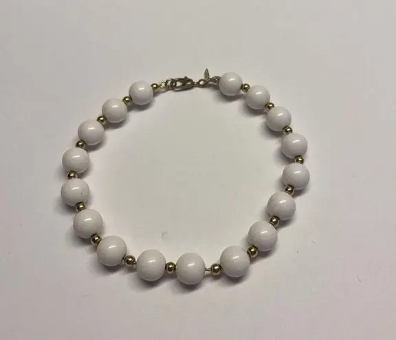 Monet Vintage Signed  White Bead / Gold Tone Beaded Bracelet