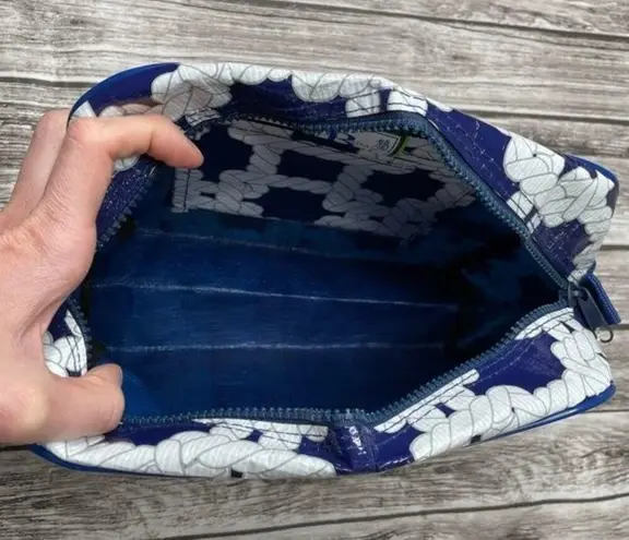 Bella Toiletry Bag Nylon Canvas Straps Rope Knot Pattern Zip Zipper Inner Pocket