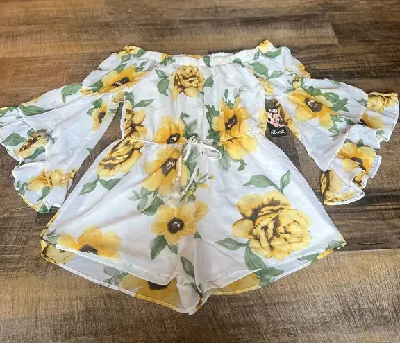 Hint of Blush  Off Shoulder Romper 
Sunflower Ruffled Bell Sleeve Size XL