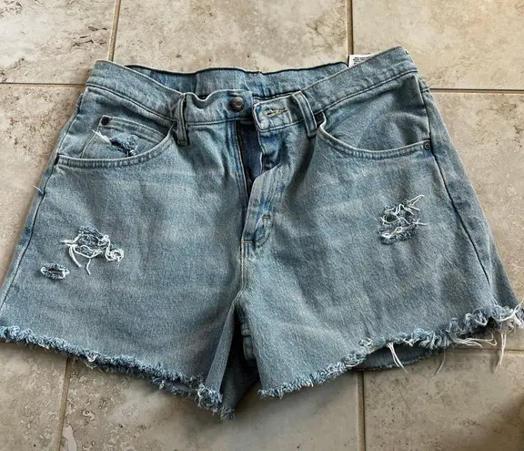 Wrangler High Rise Jean shorts