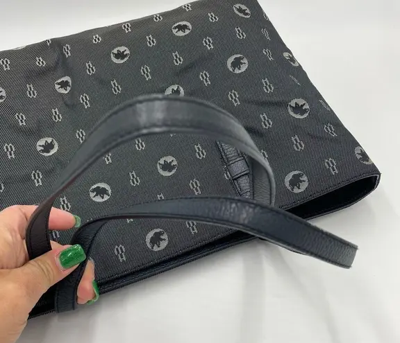 HUNTING WORLD MEDIUM TOTE