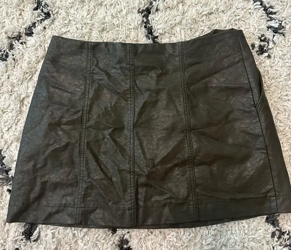 black leather skirt Size L