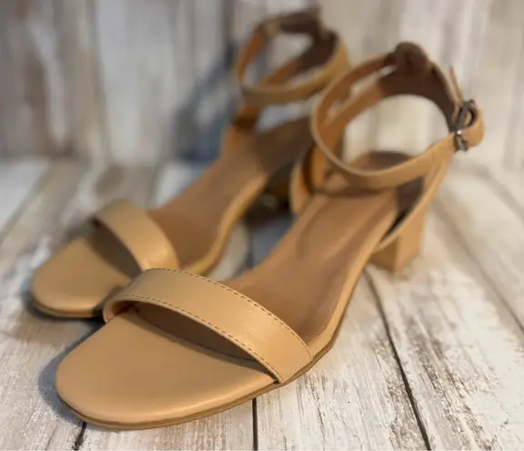 J. Jill Ariane Taupe Leather Open Toe Block Heel Sandals Size 8 Tan