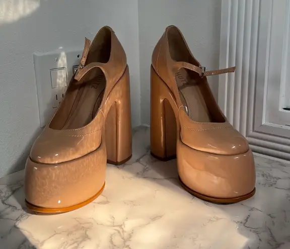 Schutz Zayne Patent Pump