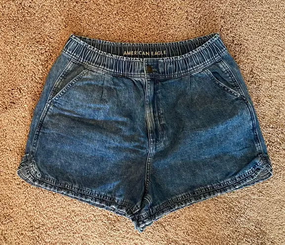 American Eagle Scrunch Waist Denim Mom Shorts