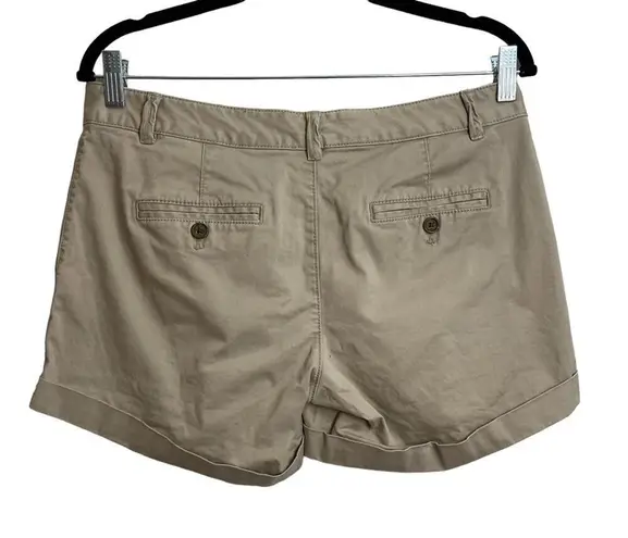 Banana Republic  Beige City Chino Shorts