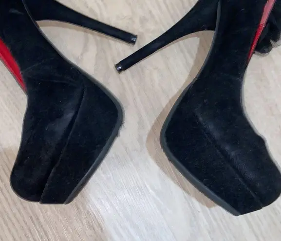 Dollhouse black heels size 8