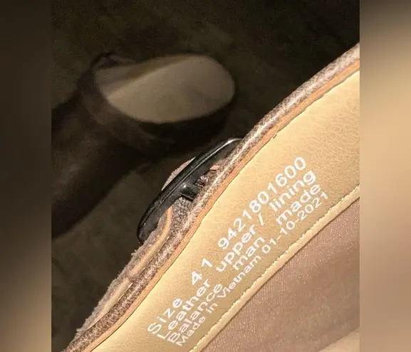 Dansko Berry Brown Milled Burnished Leather Clog SIZE 11 preowned excellent