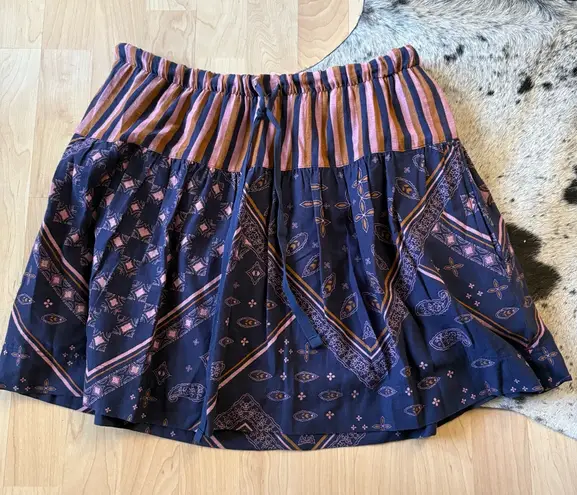 XIRENA Southern Blue Paisley Print Saskia Drawstring Mini Skirt Size Small