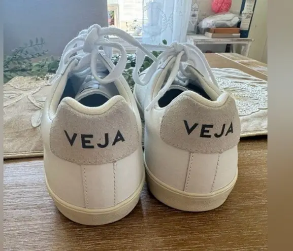 Free People  Veja Esplar Sneakers Size 9 Women's NWOT $150