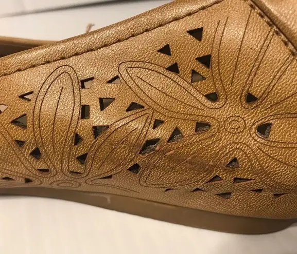 Baretraps Memory Foam Mariah flat shoe women size 10 M