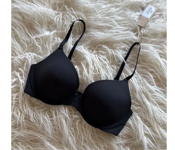 SKIMS Fits Everybody T-Shirt Bra Onyx Size 30C