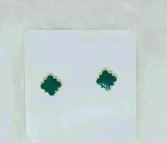 Chloe Clover Stud Earrings 18k Gold Plated Earrings in Green