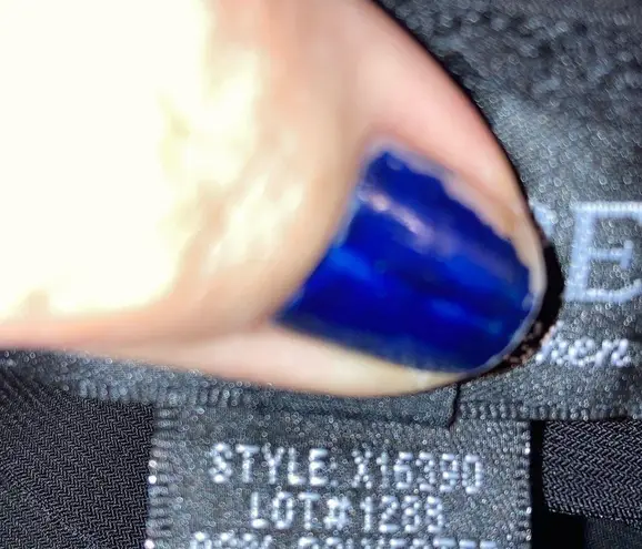 XScape by Joanna Chen Black Pencil Skirt - Size 4