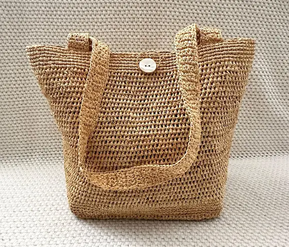 Annabel Ingall Australia Beige Tan Raffia Beach Shoulder Tote Capiz Shell Button White