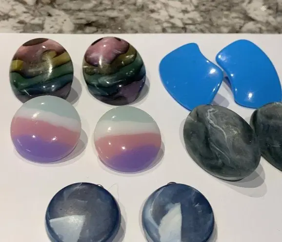 Lot Of 5 Colorful Pierced Costume Earrings Plastic Blue Purple Etc
