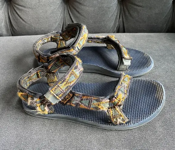 Teva Flatflorm Sandal