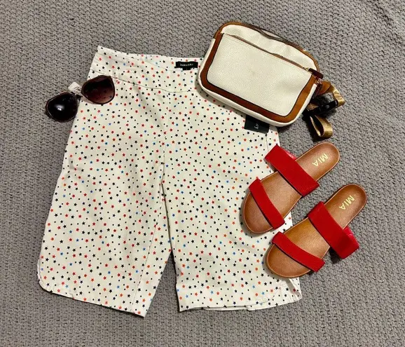 White Star Print Bermuda Shorts. Patriotic. 4th of July.