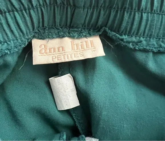 Vintage High waisted Rayon Flowy dressy Shorts. Sz.10