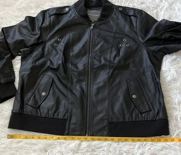 Kate & Mallory Long Sleeve black Faux Leather Bomber Jacket size 1X
