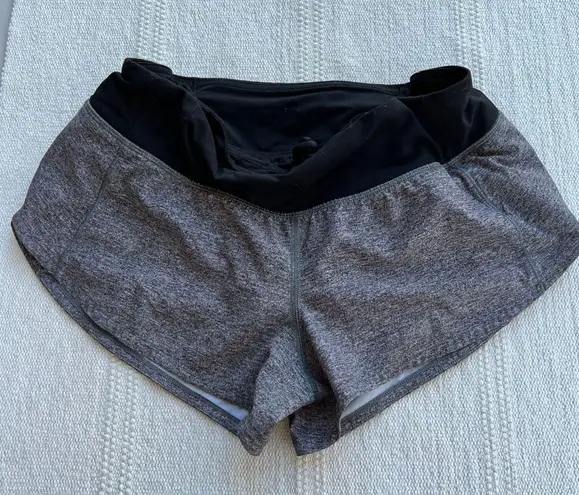 Lululemon Speed Up Shorts 2.5