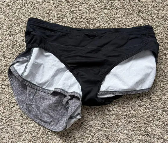 Lululemon Speed Up Short *2.5"