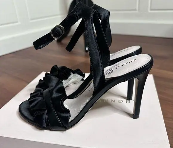 leather retro glam chic y2k open toe Satin Ruffle Heels Size 7