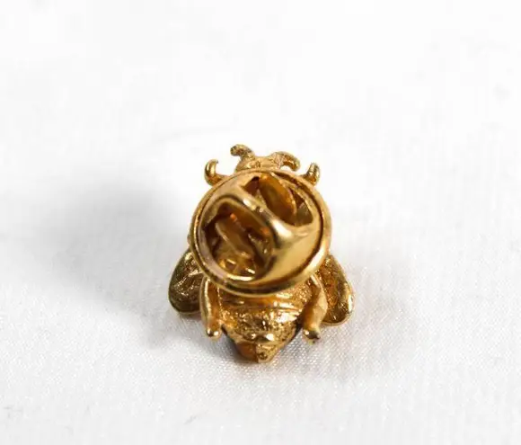 Vintage 1990s Gold Tone Metal Bumblebee Bee Brooch Pin