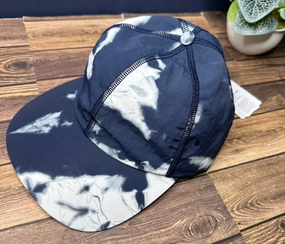 Lululemon Baller Hat Soft Adjustable NWT One Size (Indigo Ice Print Blue Multi)