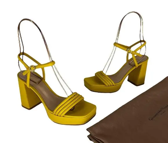 Gianvito Rossi  Lena 70 Leather Platform Sandal In Yellow