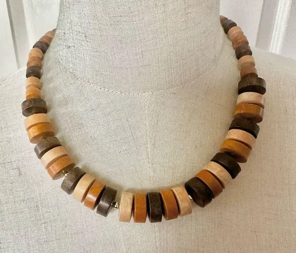 Brown and tan beaded necklace