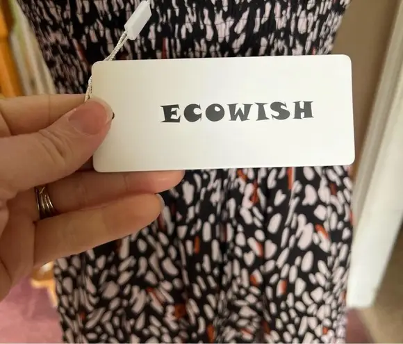 Ecowish NWT- Tie Front Print Dress- Size Medium
