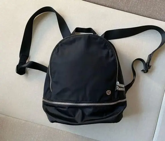 Lululemon city adventurer backpack mini 11L