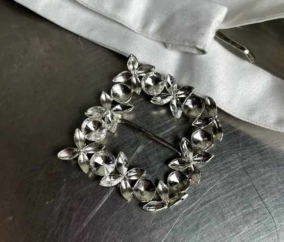 Frances Valentine Chrysanthemum A