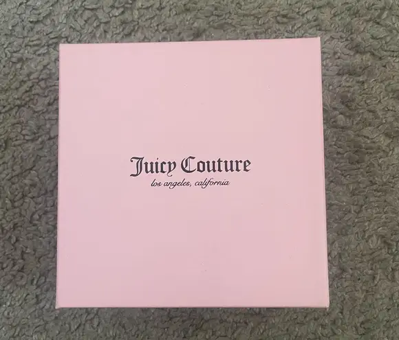 Juicy Couture NWT  Gold Puffy Heart Crown and “J” Charm Necklace 17”