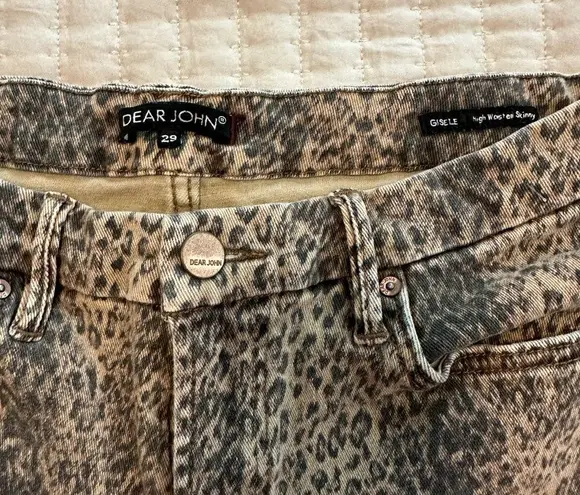 Dear John  Leopard print Giselle size 29 pants. Perfect for Fall