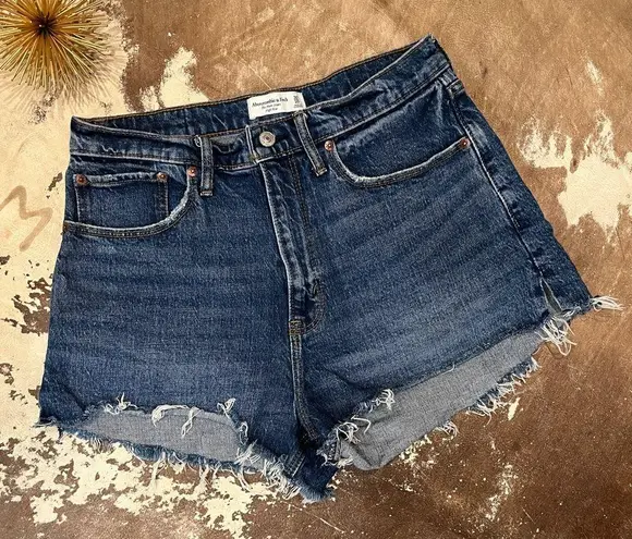 Abercrombie & Fitch  High Rise 4" Mom Jean Shorts 29/8