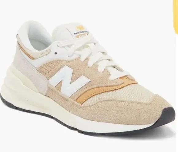 New Balance  Gender Inclusive 997R Sneaker