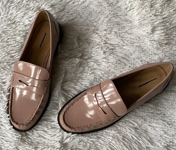 Ann Taylor New Gathered Seam Penny Loafers, size 6.5M