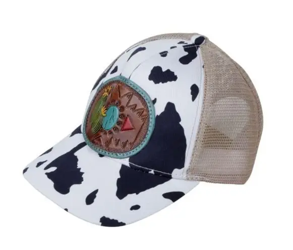 NWT Western Trucker Hat “White Cactus”