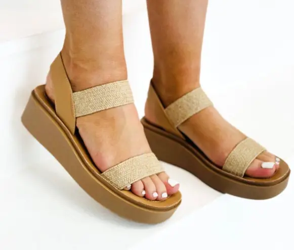 Soda Natural Raffia Vaca Vibes Sandals