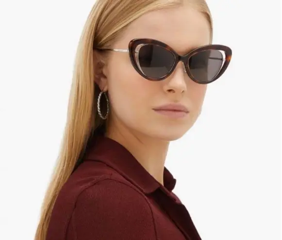 Alexander McQueen  cat eye sunglasses