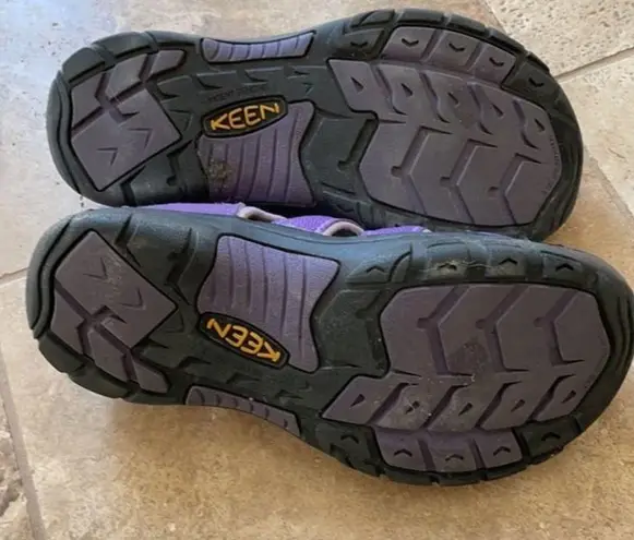 Keen Newport Waterproof Sandals Shoes Size 5