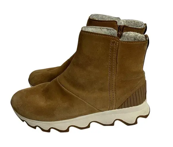 Sorel  Women's Kinetic Short Ankle Boot Size 8