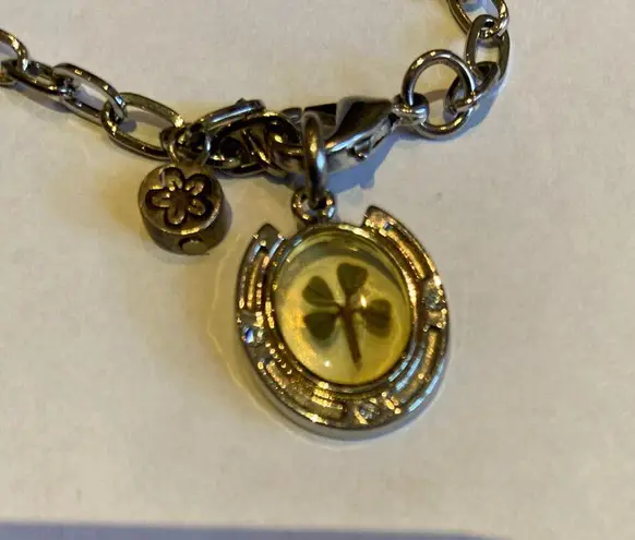 High Intensity Bracelet Lucky Charm 4 leaf clover, horse shoe, Silver, 7” Silver