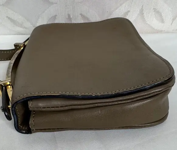 Marni Sculpture Leather Flap Olive Taupe Shoulder Bag Green