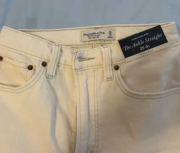 Abercrombie & Fitch Abercrombie The Ankle Straight Ultra High Rise Curve Love Jeans