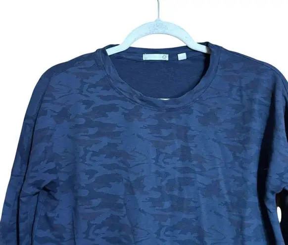 Tasc Performance Top Womens Small Blue Multicolor Camo Print Blouse